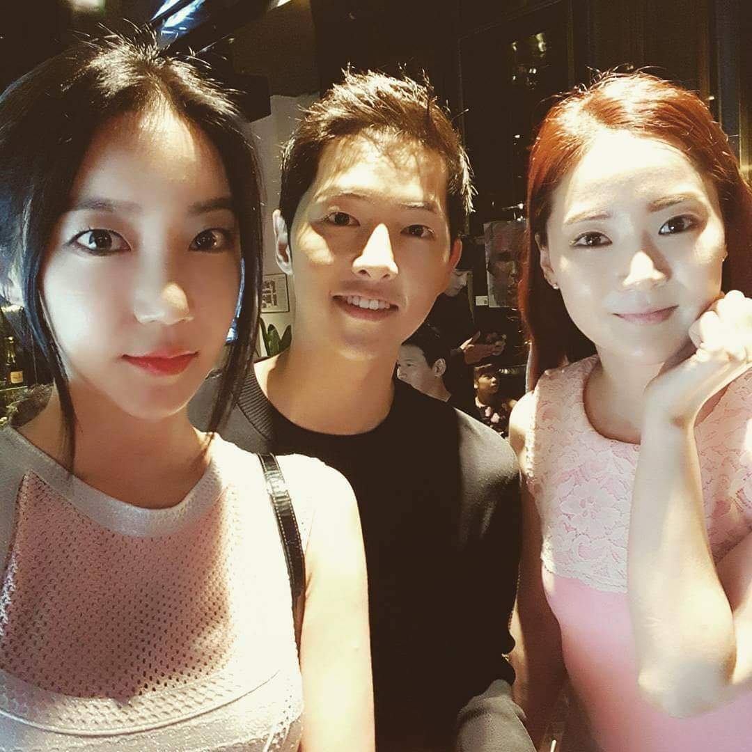 DFU5xHjVwAAUafA.jpg:large