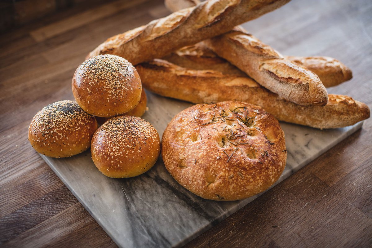 Handcrafted traditional and luxury breads from <a href="/bakedbristol/">Baked</a> are waiting for you to order from ow.ly/s4rD30dKbVn 
#lovegluten #bristol