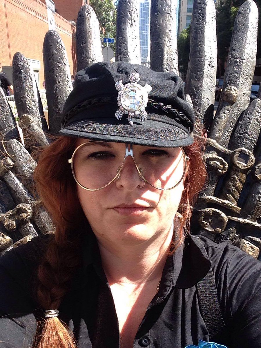 sdccpubcrawl's tweet photo. IRON THRONE END GAME: First team to find the person in this picture (our very own GRRM) and tweet the selfie gets 350 points. https://t.co/A0NT3o1pkW