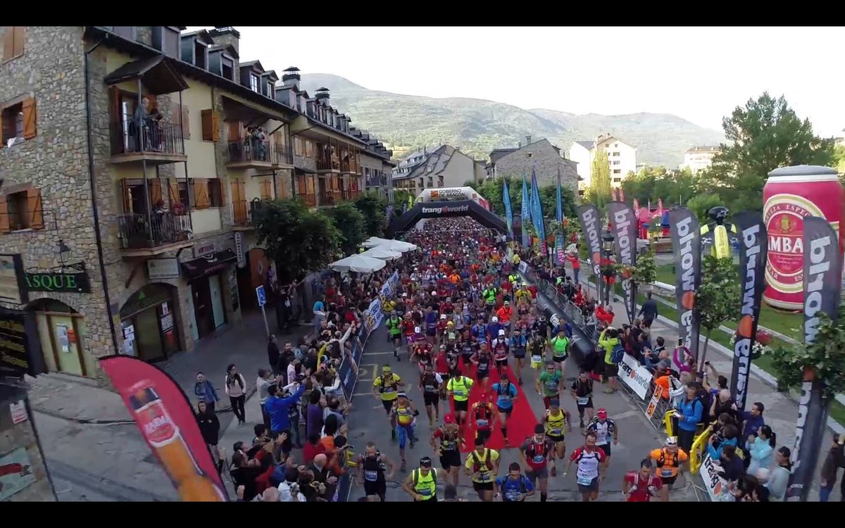 ValleBenasque's tweet photo. A las 7 horas se dará la salida a la vuelta al Aneto ¿Preparados? Listos… ¡YA!!! #gttap17 @GranTrailAneto https://t.co/bQmtzQ5Evg