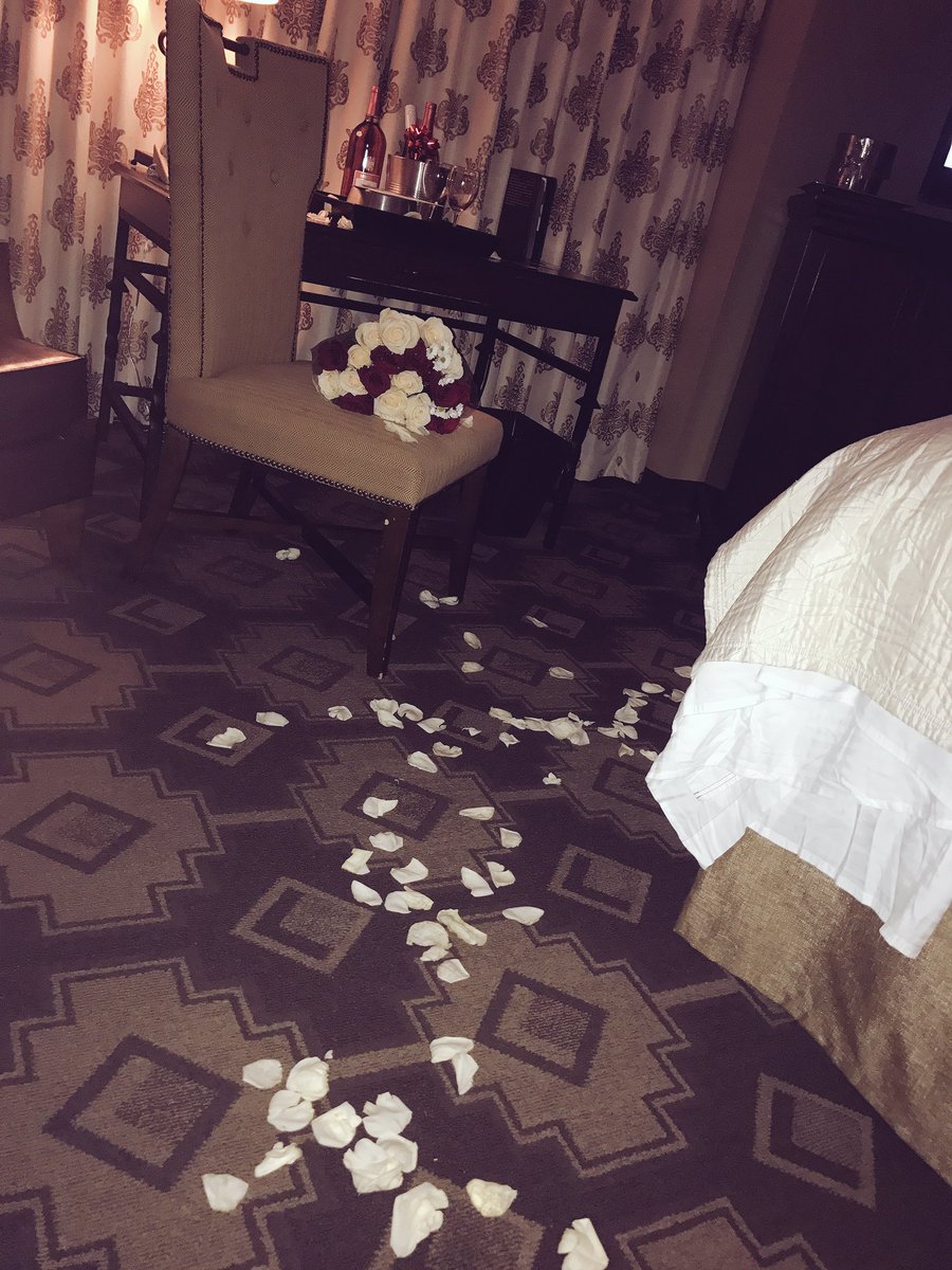 abbey_sais's tweet photo. after a super cute dinner he surprised me at the hotel and asked me to be his girlfriend :') https://t.co/z8QjHL07v5