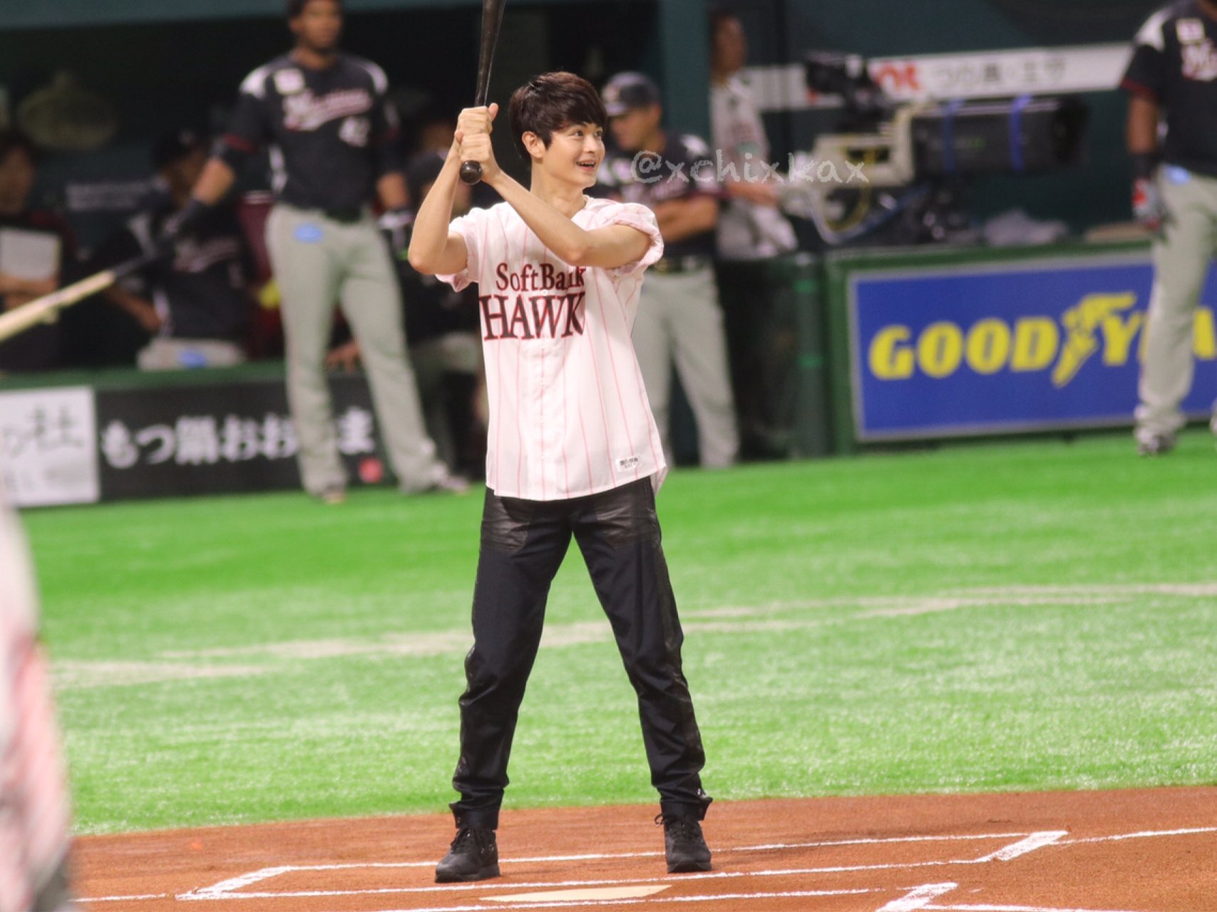 ちか No Twitter 福岡銀行のイメージキャラクターをされてあるということで 始球式のピンチヒッター 瀬戸康史さん