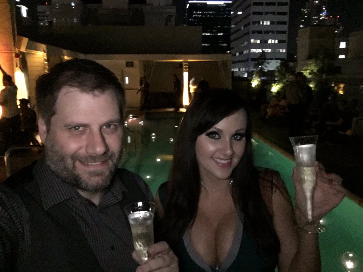 Angie Griffin (AngieMGriffin) Twitter