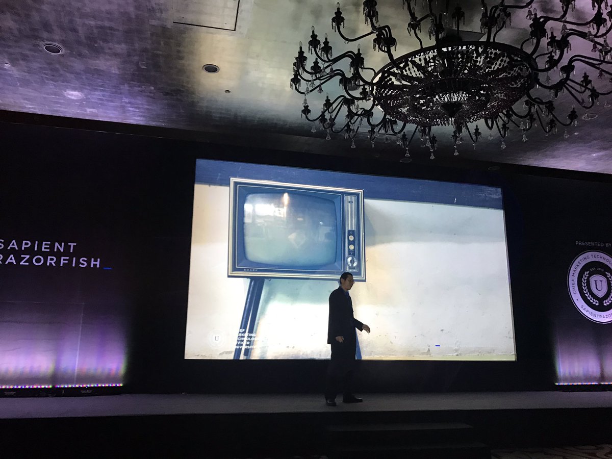 agrohs's tweet photo. @SR_ #CMTOu's Ke Xu explains how Moving Image technology can enable new real-time marketing opportunities for brands! #WhatsNextIsNow https://t.co/421gh6ZVTi