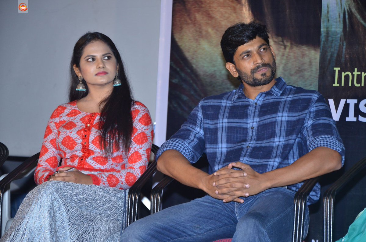 SMTollywood's tweet image. #Sarovaram movie teaser launch pics...