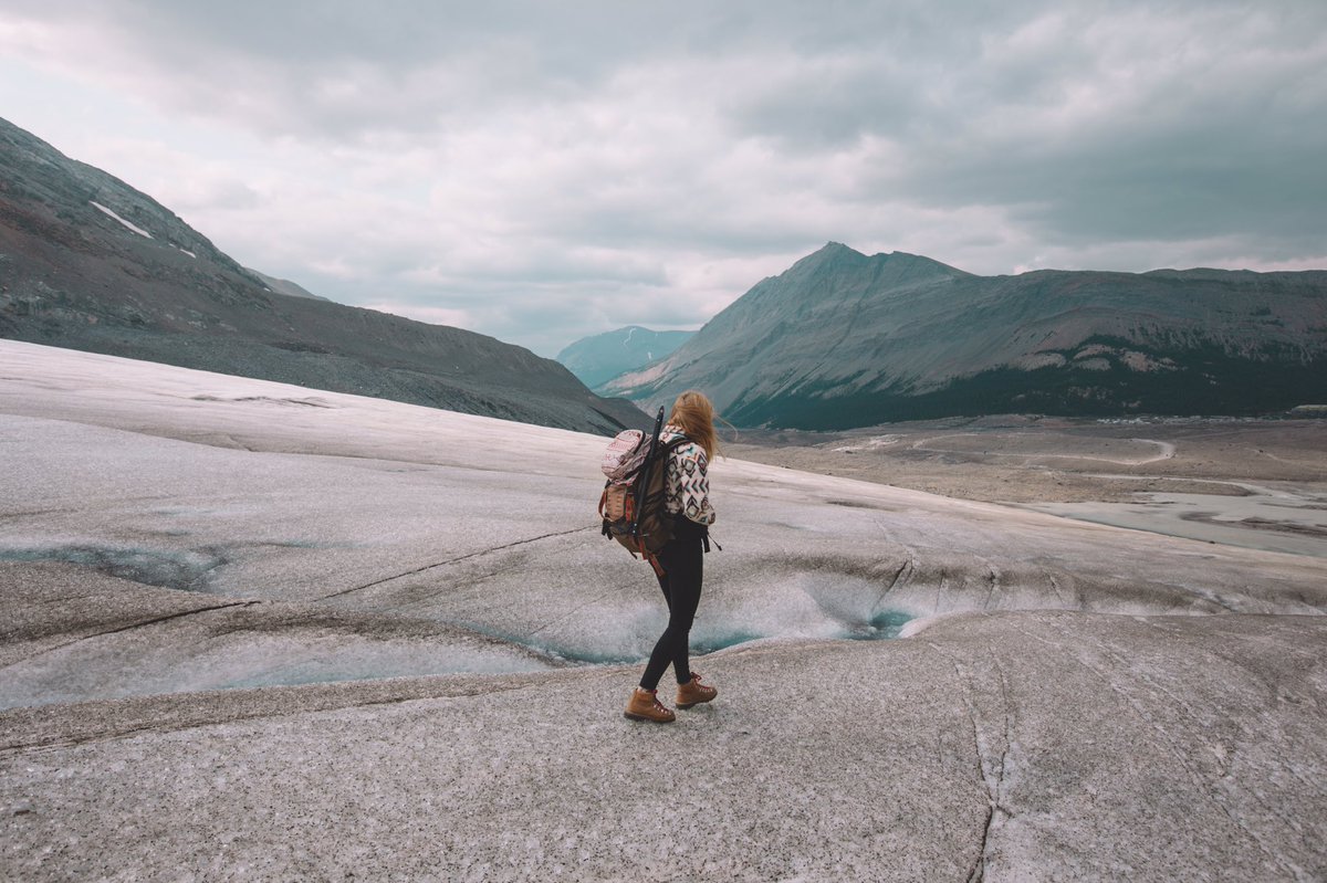kevkinghorn's tweet photo. The Athabaska Glaciers. https://t.co/Kkj9LzqTja