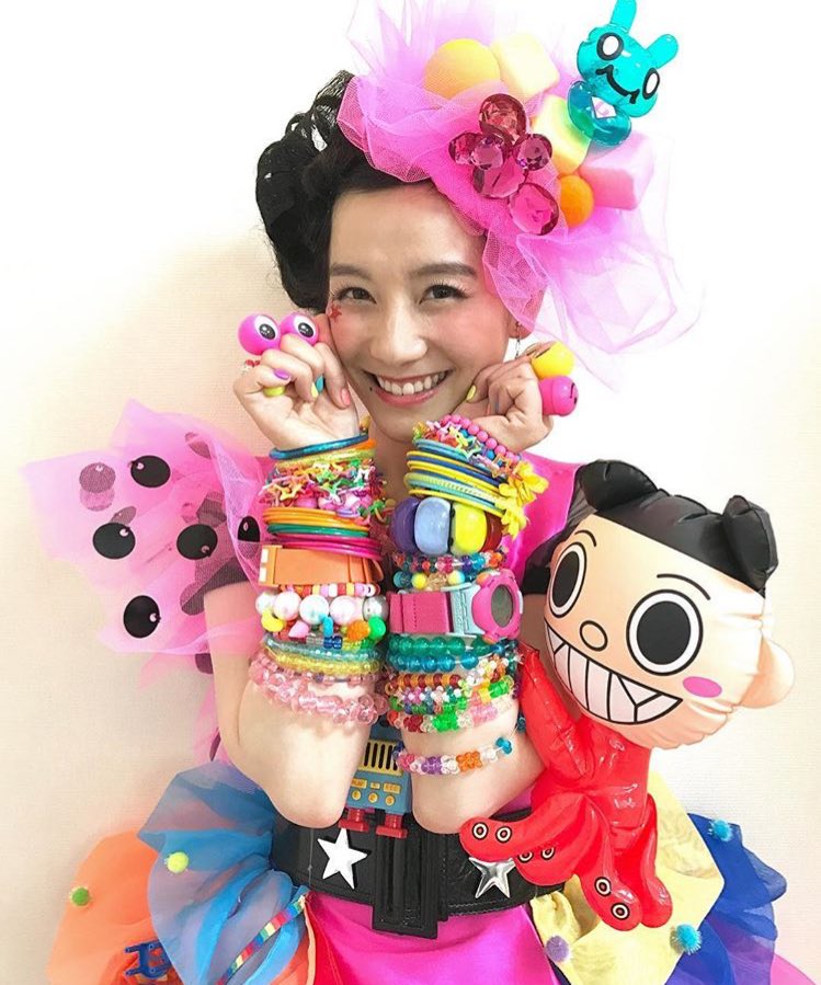 篠原ともえちゃん(38)、 三十路記念に堂本兄弟でシノラー復活してKinKi