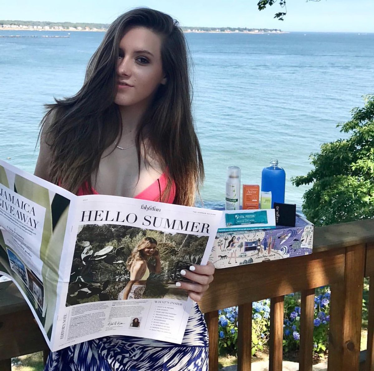 MaggieBaugh's tweet image. Hello summer ☀️ loving my @FabFitFun box! #maggpies get yours using my code MAGGIE10 to get $10 off! #fabfitfun #fabfitfunpartner