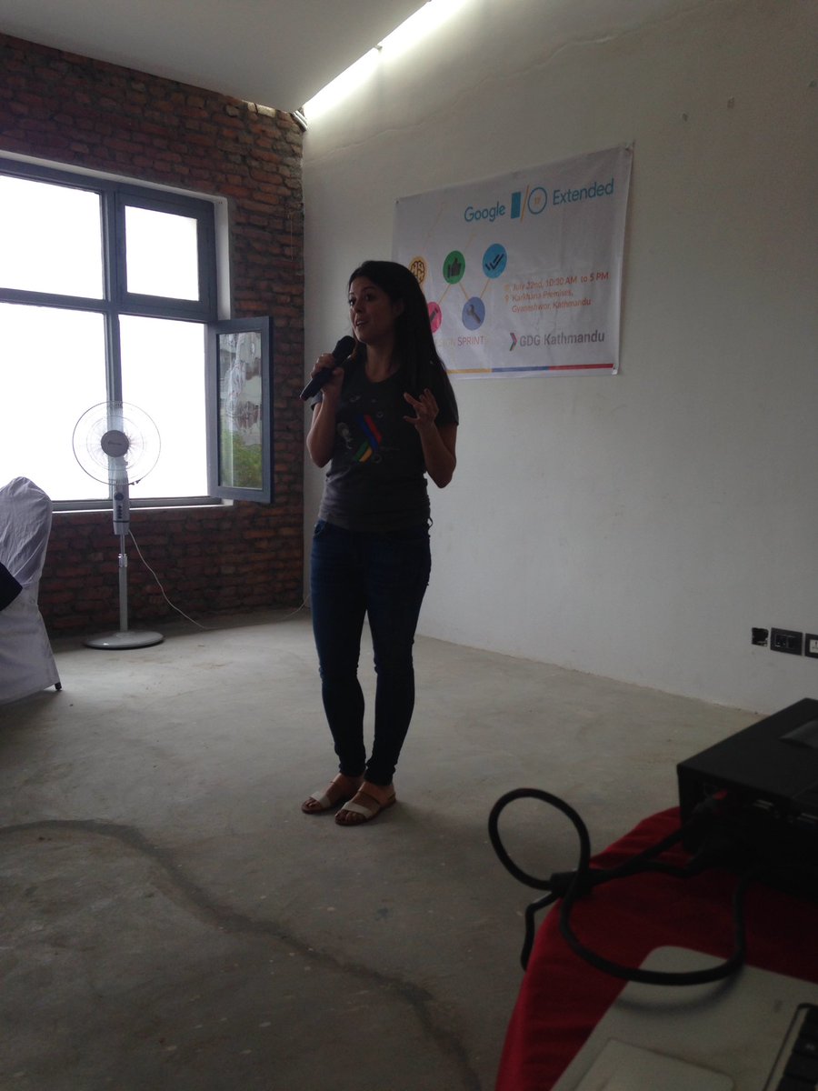 kkdipesh's tweet photo. #gdgktm #ioextended17 #designsprint #codetheroad https://t.co/CrTHvNPx6D