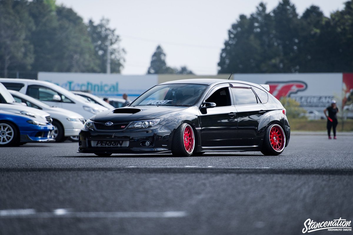 pick up car photo tweet media