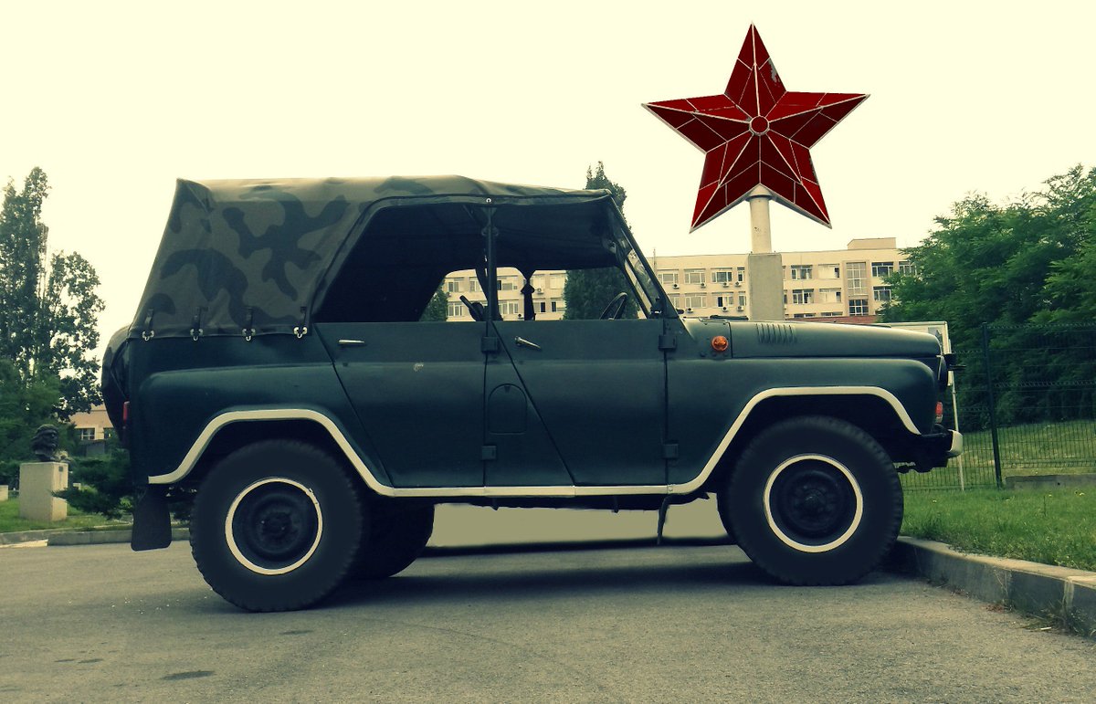 IronStarTours's tweet photo. @WorldRider We hope you had a nice ride and #Travel in #Bulgaria :) Greetings from the #CommunistCarTour of #Sofia #Bulgaria :) https://t.co/60xpJAEYvv