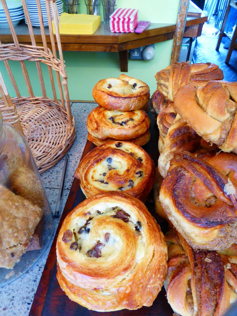 CableBakery's tweet photo. Welcome to our extended in-house bakery Viennoiserie range inc. croissant aux abricots + pain aux raisins https://t.co/MrVZRTYS8F