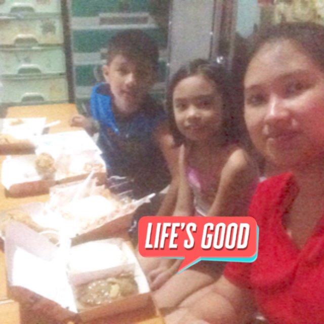 kithjhenmar28's tweet photo. #LifesGood #PositiveLife #FotokuApp #kahitwalangbrandedframes #needmorejets #selfietorewards https://t.co/O4DrKvdL9o