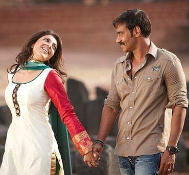 Crypto3999's tweet photo. 6 Yrs ago, on this day #Kajal made her debut in Bollywood & her luck & acting made that mve super hit!! #6YearsofSingham @rameshlaus β€π https://t.co/CqfQFQNmBw