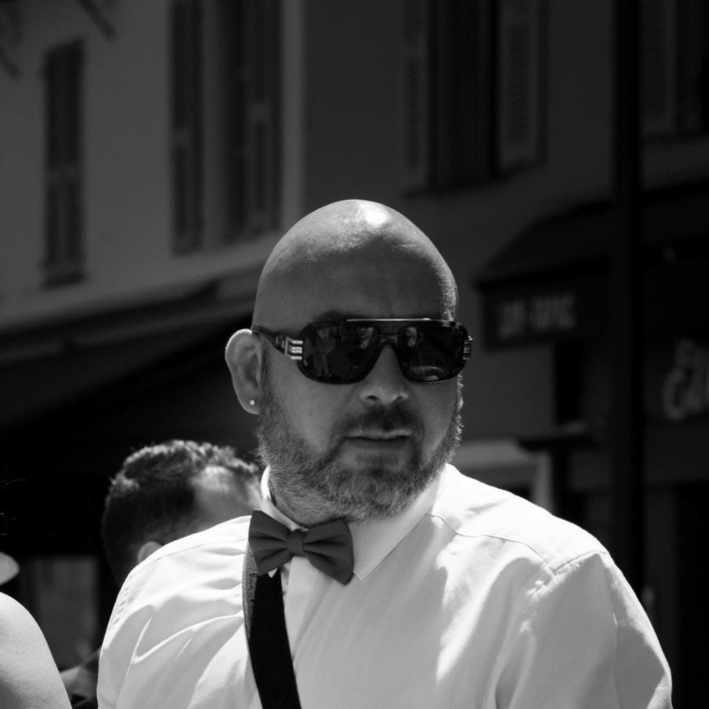 othmanludovic's tweet photo. #NouvellePhotoDeProfil https://t.co/RkGhIwCHdj