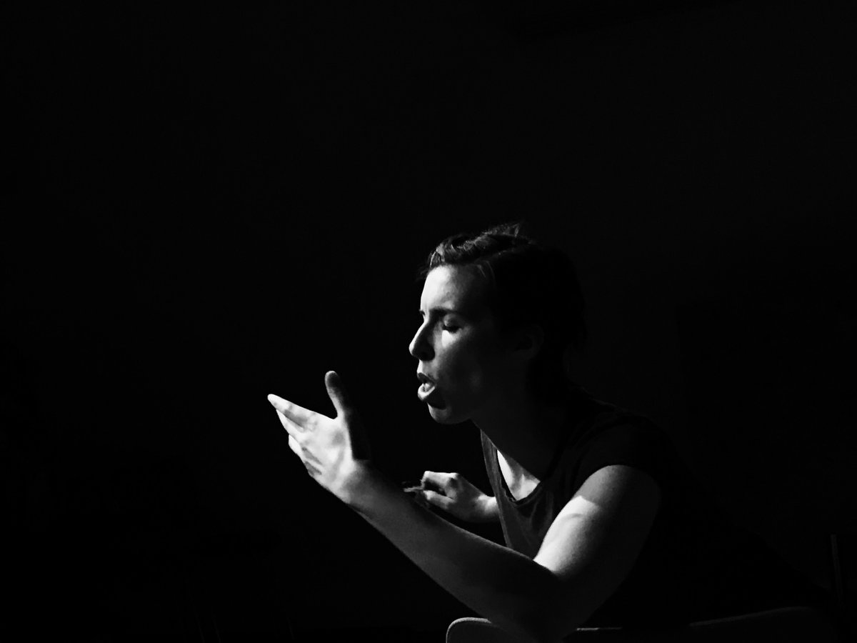 Practice makes perfect. #kissing #comedy #obsessions2017
31 July - 2 Aug 9pm <a href="/HenandChicksN1/">Hen and Chicks</a> <a href="/CamdenFringe/">Camden Fringe</a> 
bit.ly/obsessions2017