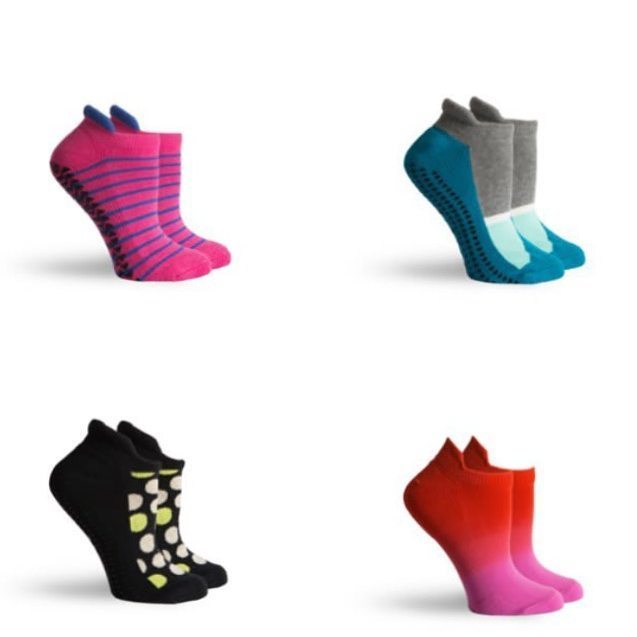 ellebellefit's tweet image. What's your favourite #pointestudio socks? The perfect yoga accessory #ellebellefit #styletribe #infashioninaction… ift.tt/2uSbdKP