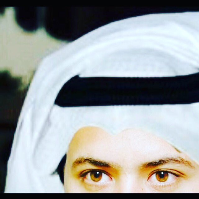 abullmr1's tweet photo. شف العين كيف بدت تفگد نظرها.          عساك لا دريت عن گلبي كيف يبكيك. https://t.co/Uwyl4FPVwF