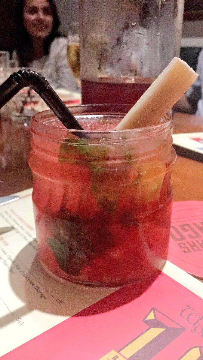 jaikumarpuri's tweet photo. Loved the cocktails from @WoodsideMumbai #colaba last night #lit #whiskeysour #caprioska #BnBFest2017 @imbevda @rulerofmind @Gastronomical_A https://t.co/ALtj1y3Q0p