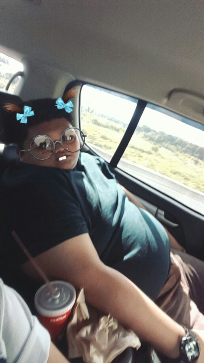 mikaelamayo's tweet photo. #SnapParty kase. 😂😂😂 
Huliiiiiii https://t.co/VvUOI6So60
