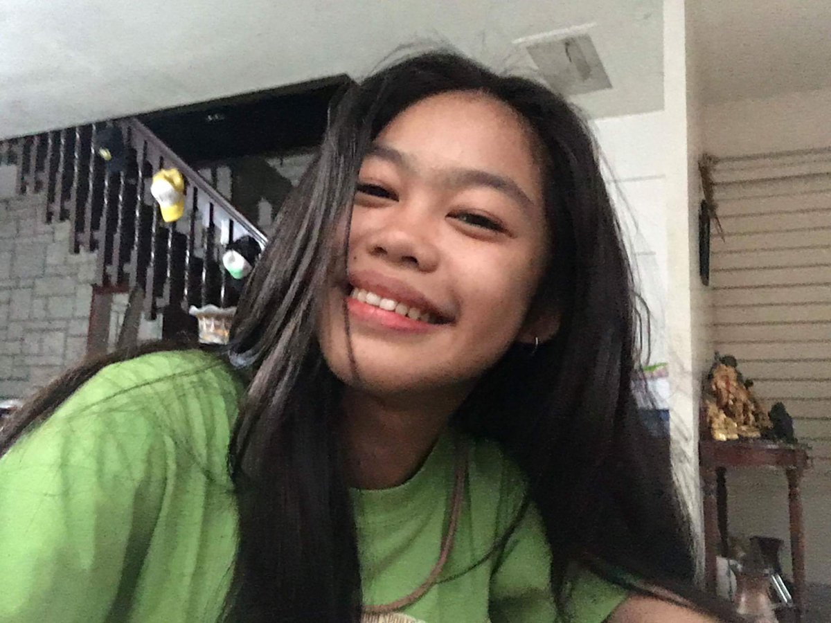 imprincesssu's tweet photo. Bloodshot eyes, still manage to smile ⚘
#sapnu https://t.co/DK5Rmbi50j