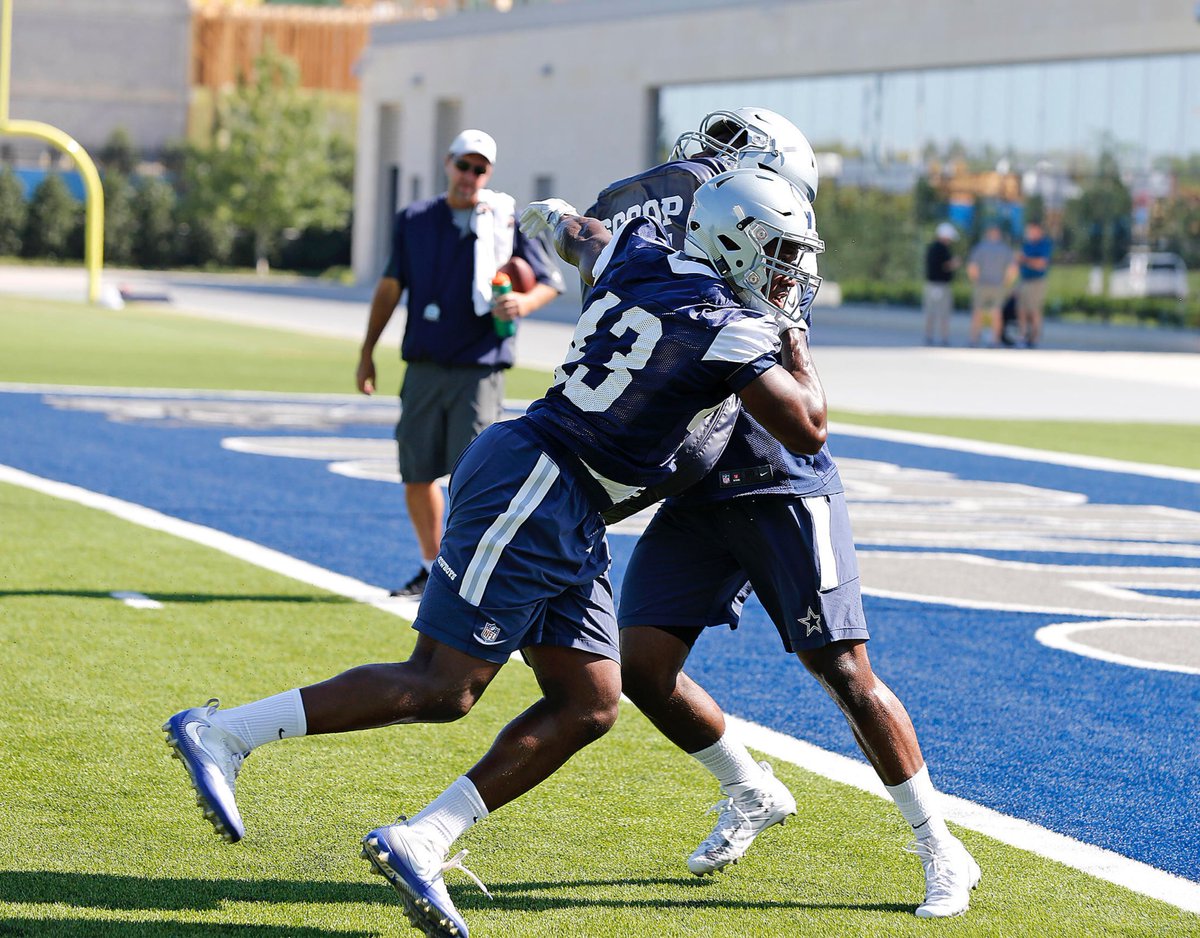 FamilyMan_Joe43's tweet photo. 👀 on the ⭐️

#EarnTheStar #TrainingCamp #MotivatedFather https://t.co/DjVo9itr89