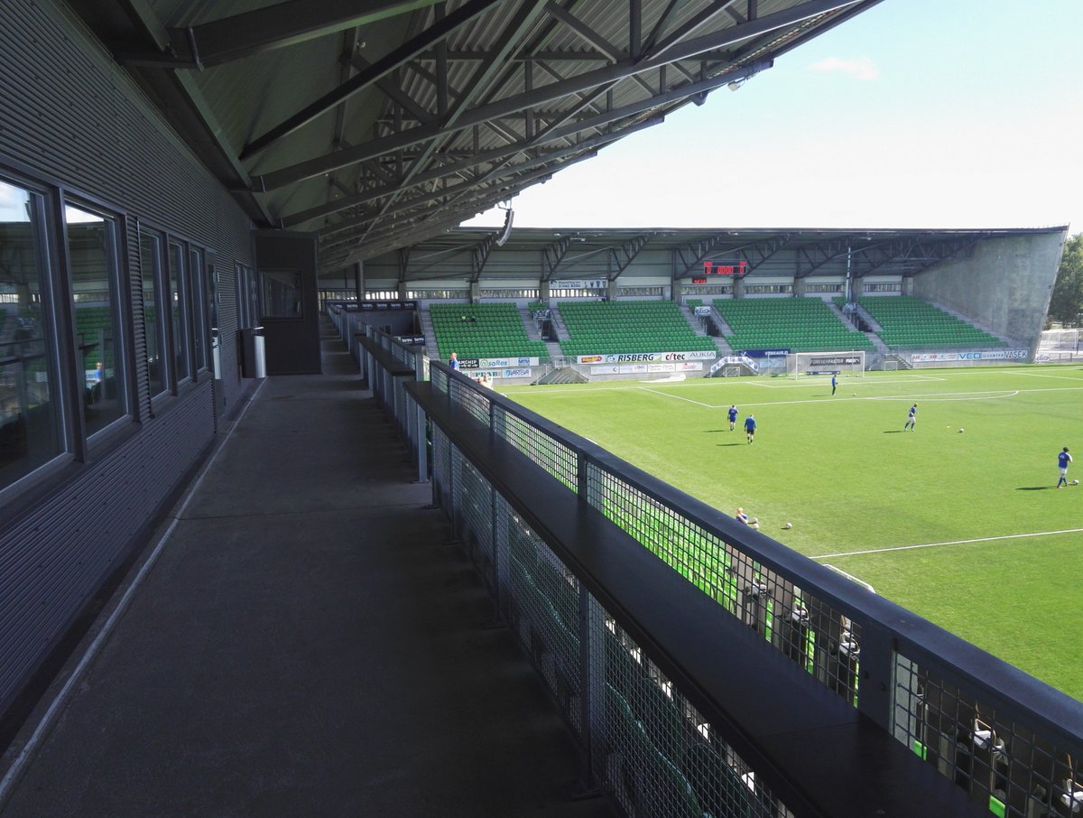 RedDevilsOfOTP's tweet photo. Kivahan se olisi jo Ouluunki saataisiin futikselle oma stadion..... https://t.co/BX8DDsh3ye