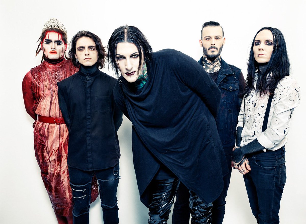 MIWband's tweet photo. New poster featured in this week's @KerrangMagazine. Shot by @paul_harries before our set at @DownloadFest. https://t.co/hhUOHrcEDz