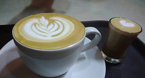 Upaboga's tweet photo. Secangkir hot cappucino untuk menemani malam minggu kamu. Yuk nongkrong di Upaboga Cafe bersama keluarga dan orang-orang terdekat https://t.co/dQdltHCB4y