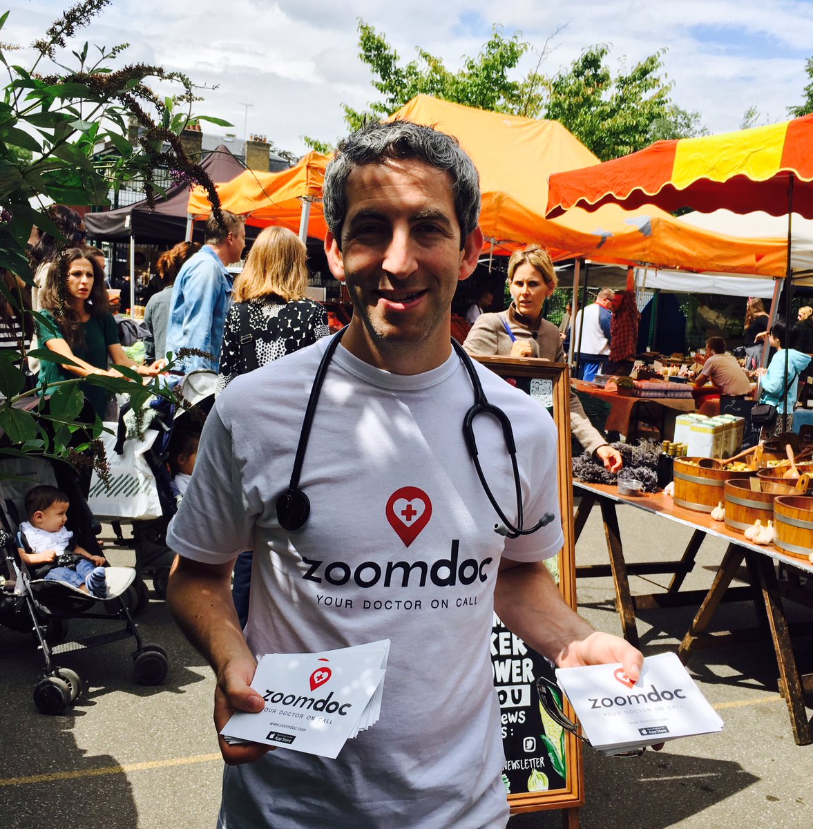 zoom_doc's tweet photo. ZoomDoc in Primrose Hill today meeting the locals #GetWellSooner #FreeGPadvice https://t.co/LmTvqknNAp
