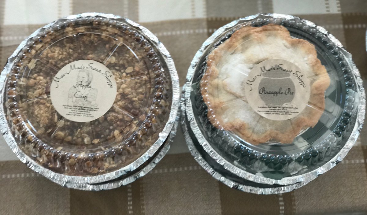 MaeMaesweetshop's tweet photo. We've got some fun and delicious flavors at @FMOzarks! Come see us from 8-1...
#eatlocal #loveyourbaker #knowyourbaker #knowyourbread https://t.co/ANjJBJZvhg