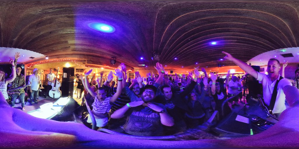 What a lovely bunch :) what a great night!! Thanks for having us <a href="/bandsinthesands/">Bands in the Sands</a> <a href="/W_hole_Cornwall/">The Watering Hole</a>