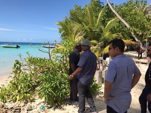 Azhartu's tweet photo. #HappsNow
#PPMTeam in Environment minister @Thoriqibrahim adhi PPM team ge iss verin K.Thulusdhoo ge giraa sarahadhu ballavaalany! https://t.co/MEIgtoellf