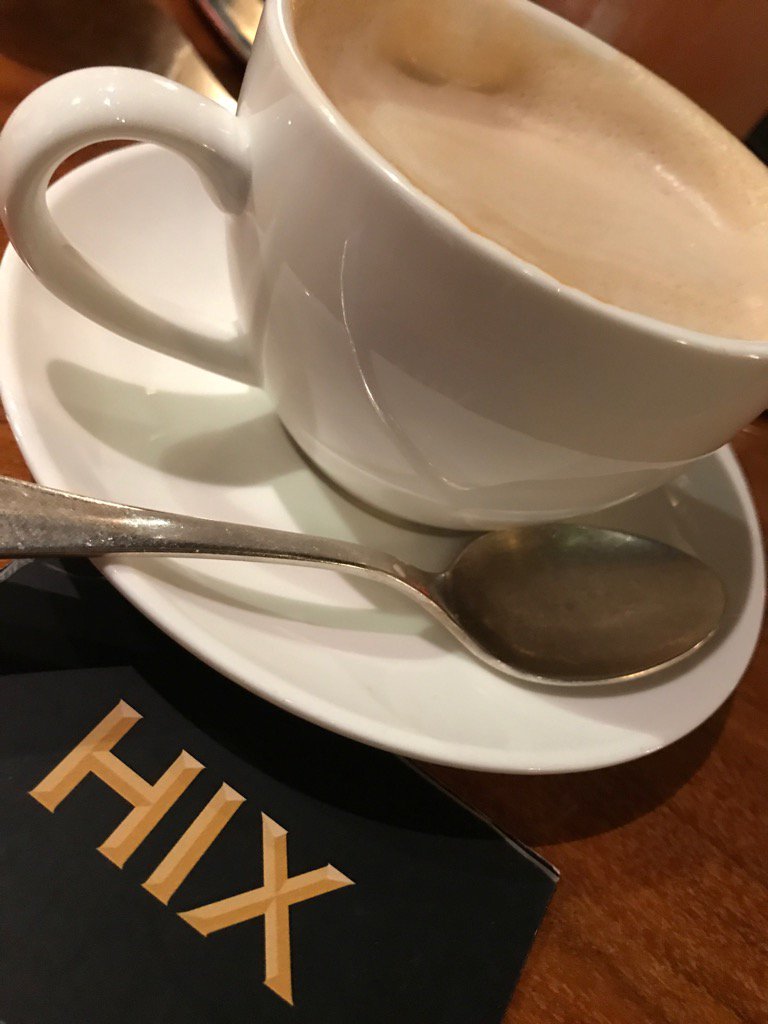 SomersetMembri1's tweet photo. @SomersetMembri1 @HIXRestaurants #HixSoho #London #reallygoodcoffee https://t.co/3UAXaqhfLp