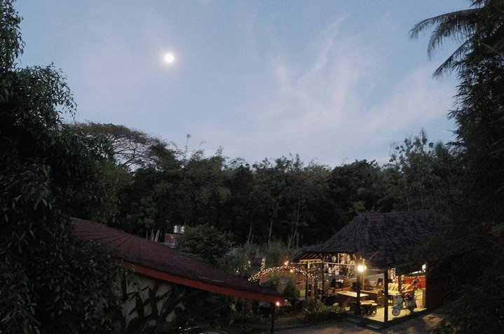 TamanLintang's tweet photo. Kami memiliki area yang hijau dan tenang. Cocok untuk kalian yg ingin lepas dari penat di kota.
colek @TripAdvisor_ID dulu sapa tau diRT :p https://t.co/oWvb6VK5KZ