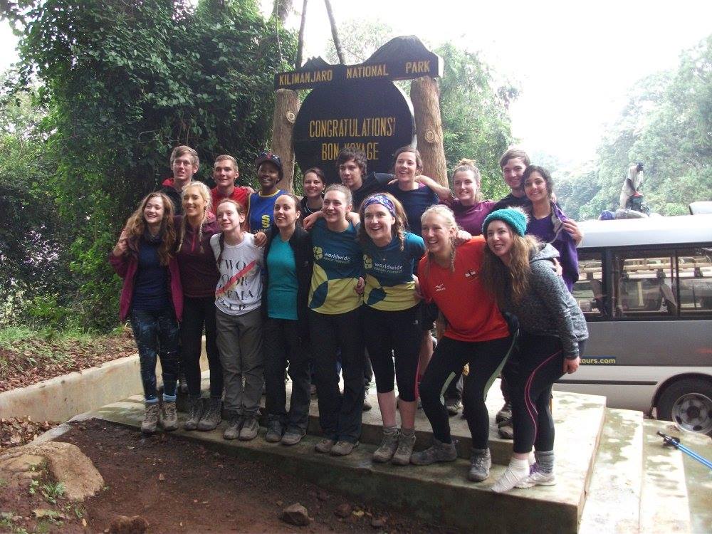 choosechallenge's tweet photo. 1 month to until our #Kili01 team from @NottsKarni had off to conquer the Roof of Africa! #Kilimanjaro #challengetime https://t.co/40llSW4S2f