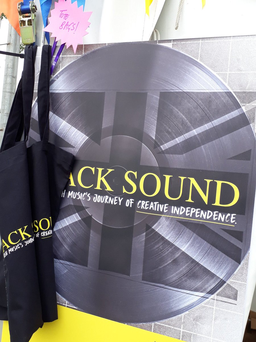 bcaheritage's tweet photo. #BCAteam #BCAfriends are out and about this weekend! Family Fun Day with jerk bbq @bcaheritage and music exhibit + silent disco @afropunk https://t.co/ZdrsTUxdam