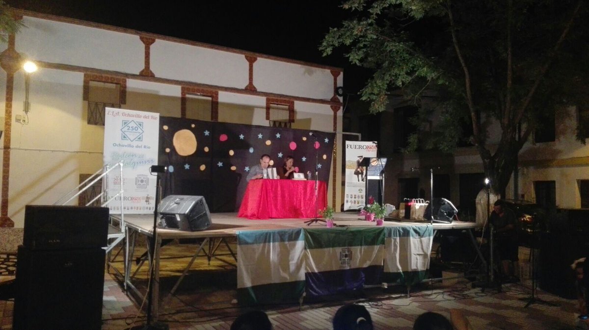 iufuentepalmera's tweet photo. Éxito rotundo de Los Encuentros Literarios en Ochavillo Del Río. #OchavilloseMueve https://t.co/Fiem3UJXR9