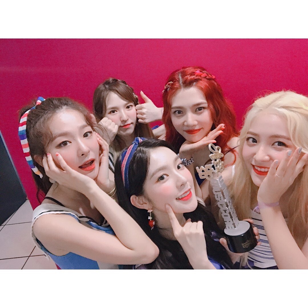 _ggnt_'s tweet photo. べべちゃんおめでとう😁🎉💖

 #redvelvet4thwin https://t.co/wgYCXEMemb