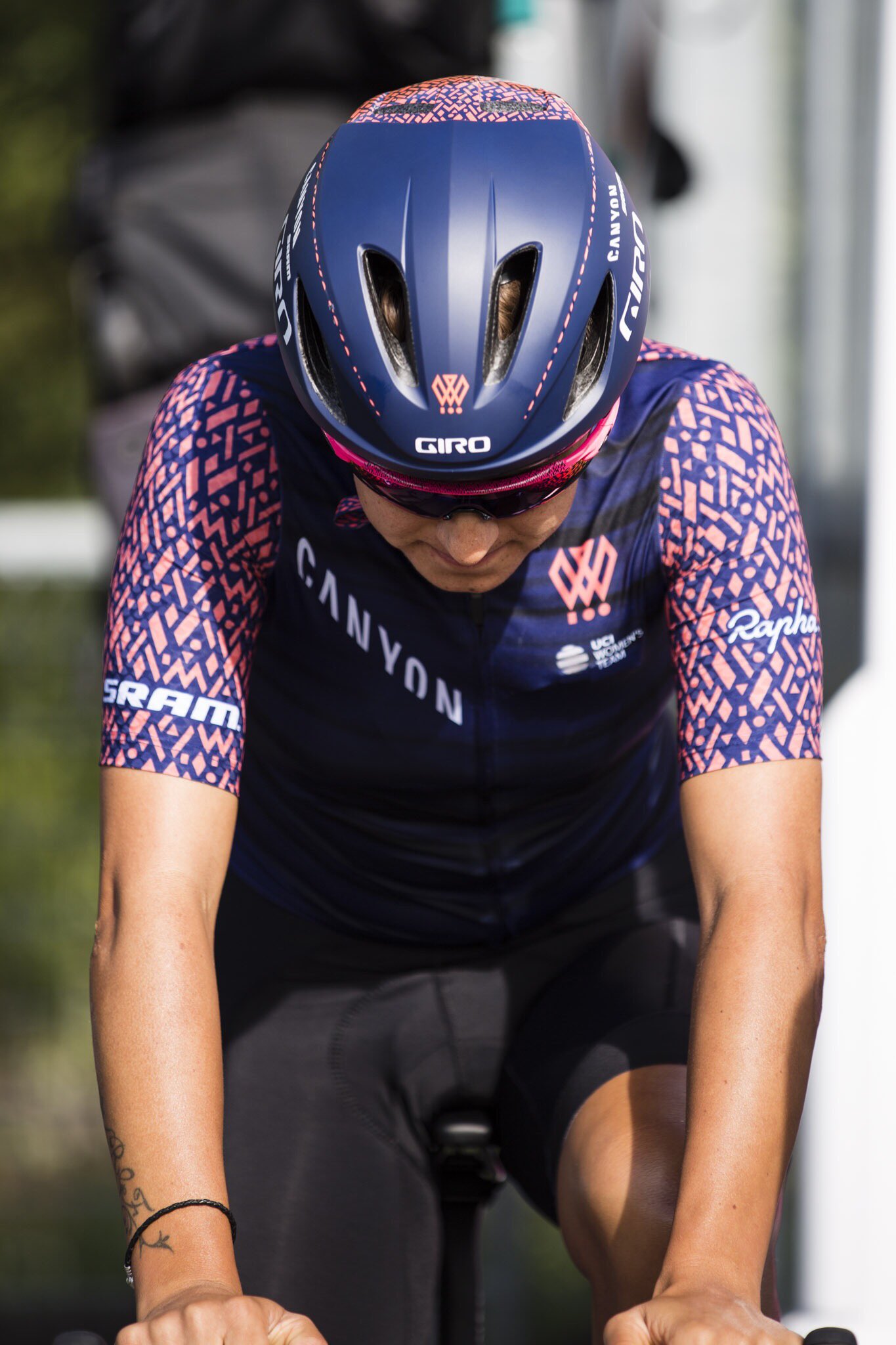 giro canyon helmet