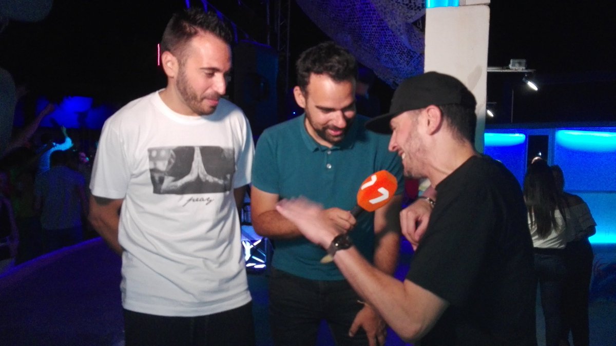 LOS40Dance_RM's tweet photo. Disfrutamos a lo maximo! Grandes @JoseAMdeejay y @Luka_Caro. Gracias @7holaverano por ayudarnos a hacer la noche mas divertida. @jabasti https://t.co/fiMF5IfuNf