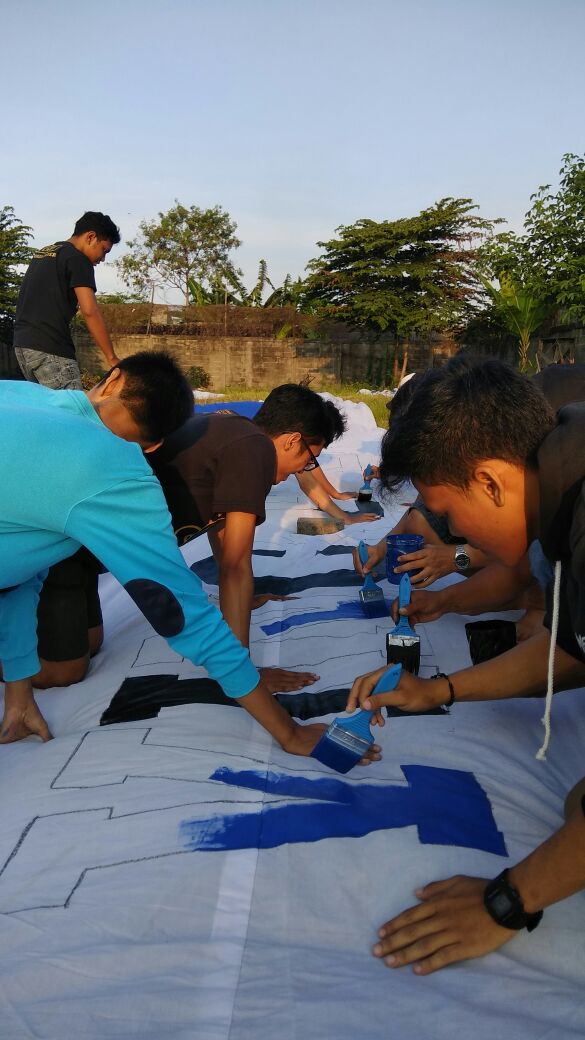 CN ICIJatim dgn progress pngerjaan u/ coreo di #AwayDaySgp 
Avanti ICI
#JatimKompak 👐