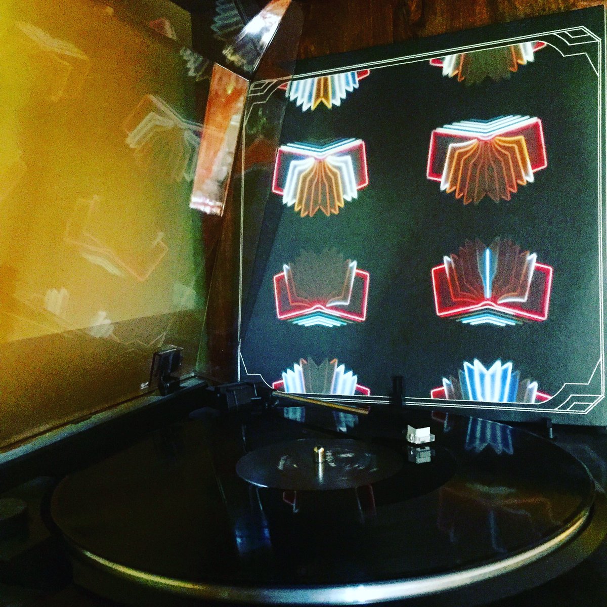 Riotcatss's tweet photo. ..I'm living in an age
that calls darkness light.
Though my language is dead
still the shapes fill my head..
#ArcadeFire #NeonBible #Vinyl https://t.co/9kFO7Puss3