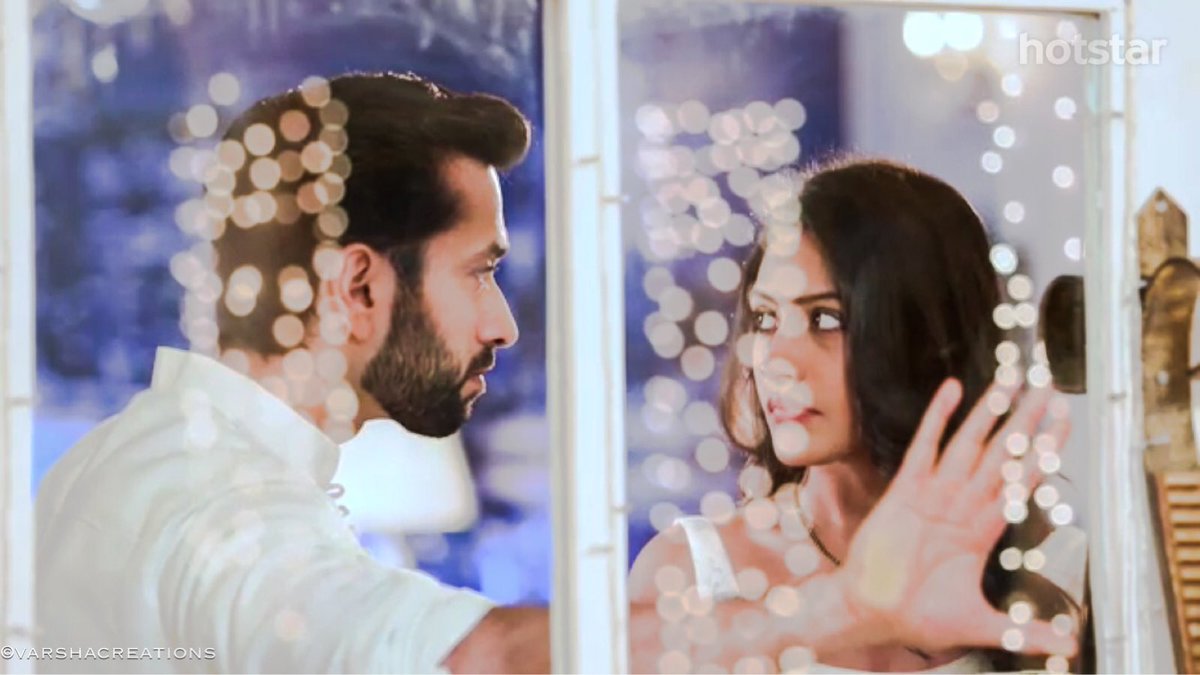 whatsayisay's tweet photo. Suna nahi mainey kya kaha? Just stay here aur lito ♥️
How much he cares for her ! Shivaay Singh Oberoi for you..
#Ishqbaaaz https://t.co/0SRD8MDCMy
