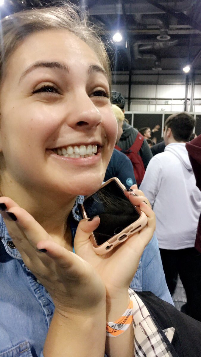 Mollieis_'s tweet photo. "I can see him, this is so exciting" #supportingthebestfriend #syndicate #InsomniaXResonate #InsomniaScotland https://t.co/cDbBeVRwg5