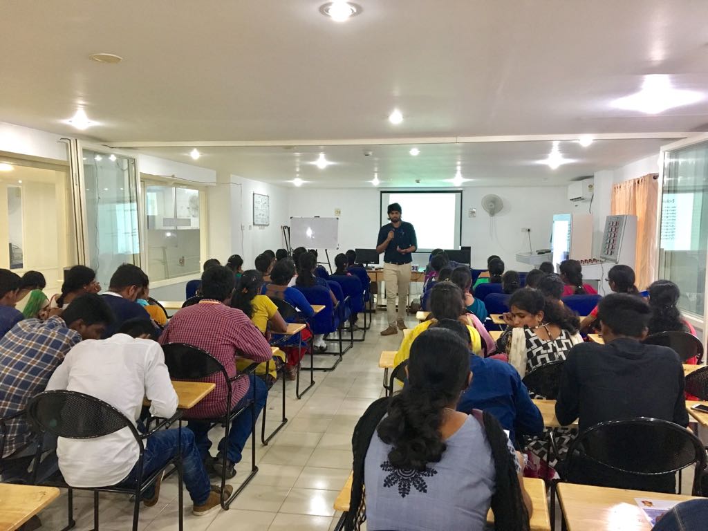 SMEClabs's tweet photo. Dear All,
#Industrial_Visit @ #SMEClabs_Cochin &amp; #SMEClabs_Trivandrum by NSN College, Karur. 
#Successfully_Completed
#Industrial_Knowledge https://t.co/BxD7rHjbFa