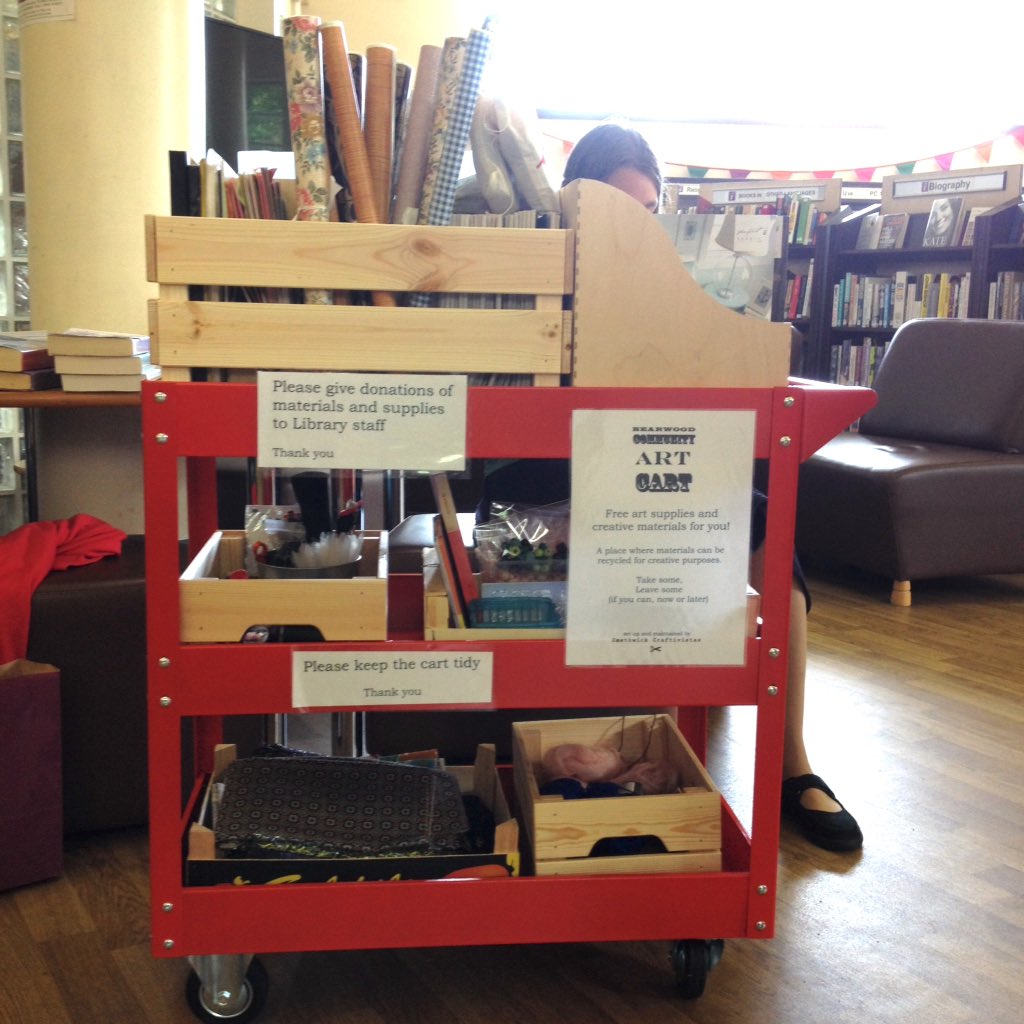 craftivistas's tweet photo. The #bearwoodcommunityartcart is now in #thimblemilllibrary. Come on down for some art and making stuff! https://t.co/hmcDPTPs9N