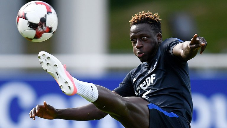 SkySportsNews's tweet photo. BREAKING:Manchester City agree fee of more than £51m with Monaco for defender Benjamin Mendy, according to Sky sources. https://t.co/2Rfd9kr7mm