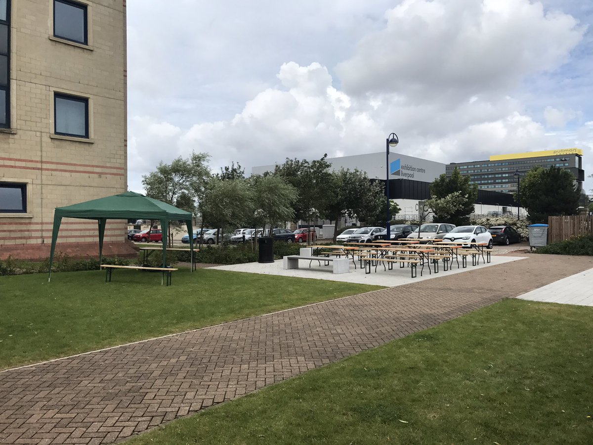 TheKeelUK's tweet photo. The team are busy setting up for The Keel residents BBQ 12-4 today!! Join us. #LoveTheKeel #KeelConcierge #TheKeelBBQ https://t.co/Acqf1QdUgr