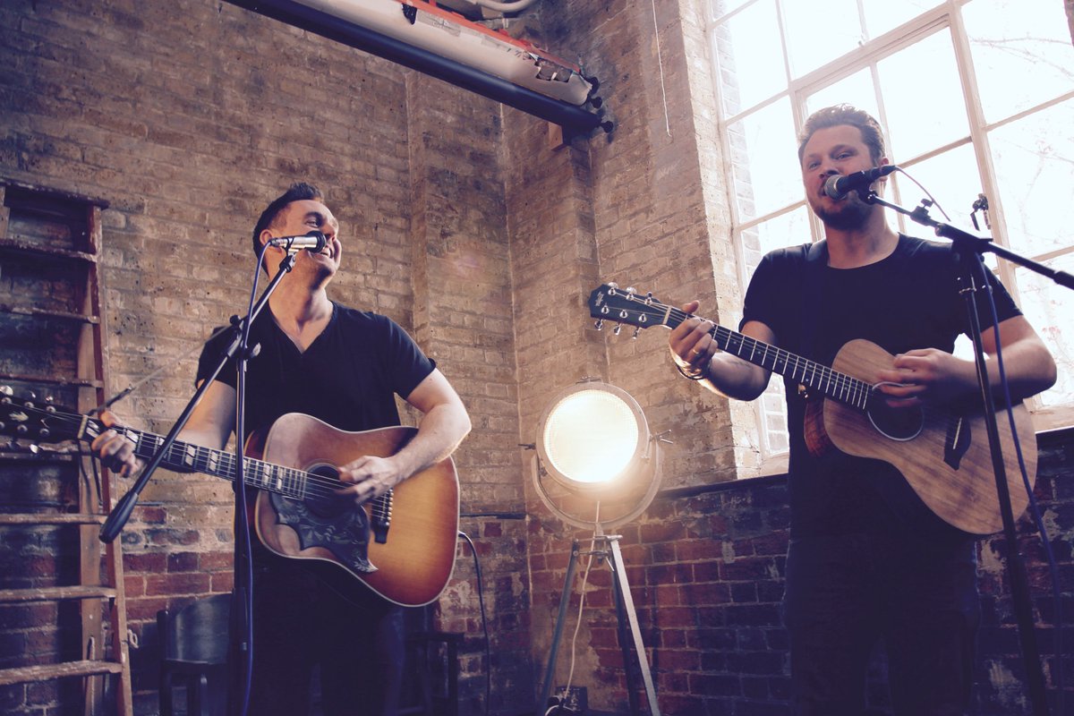 R&RAgency tweet media